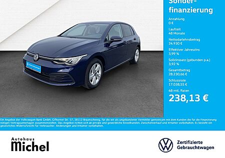 VW Golf Volkswagen VIII 1.5 eTSI DSG Life LED TravelAssist Nav
