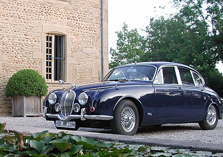 Jaguar MK II