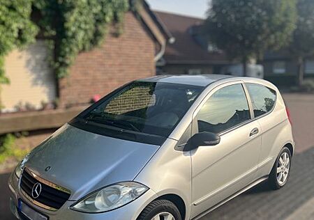 Mercedes-Benz A 150 CLASSIC Polar Star - TÜV/HU NEU!