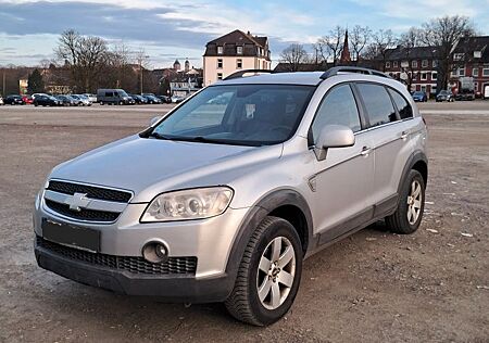 Chevrolet Captiva 2.0 LT 4WD 5-Sitzer anhängerkupplung