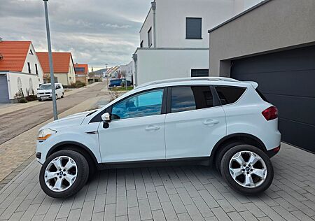 Ford Kuga 2,0 TDCi Leder/Navi/Panorama