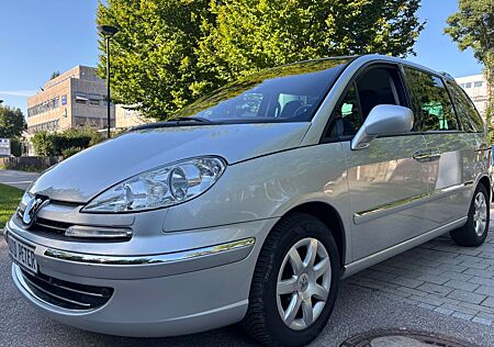 Peugeot 807 Allure *7-Sitzer*