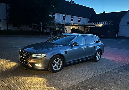 Audi A4 1.8 TFSI multitronic Attraction Avant Att...