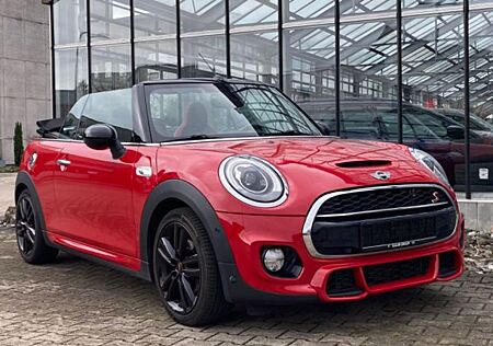 Mini Cooper S Cabrio JCW Paket Navi Kamera