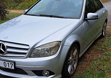 Mercedes-Benz C 250 CDI BlueEFFICIENCY -