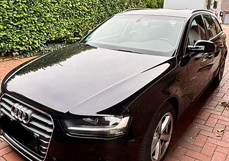 Audi A4 2.0 TDI 140kW - gepflegt