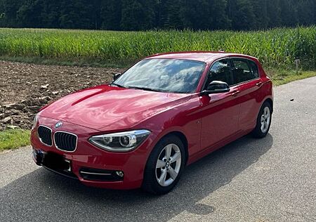 BMW 116i Sport Line Sport Line