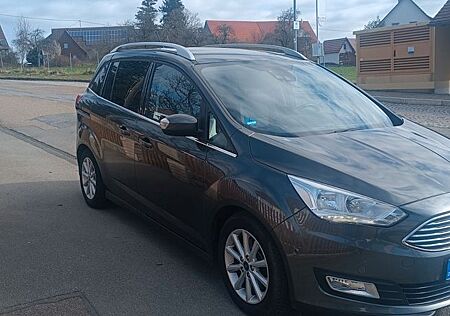 Ford Grand C-Max Titanium 7-Sitzer Navi AHK