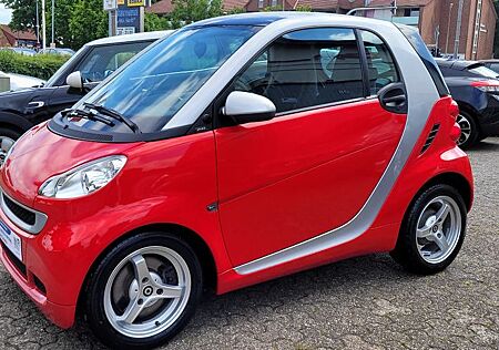 Smart ForTwo coupe Hybrid Drive Klima TÜV Neu Panorama