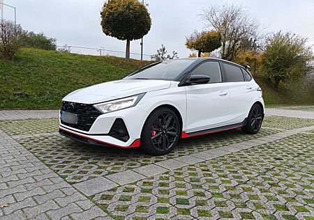 Hyundai i20 N Performance * Logo schwarz