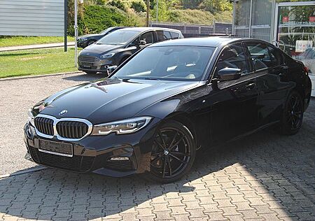 BMW 320d A xDrive M Sport.AHK.HUD.H&K.StHz.Kamera