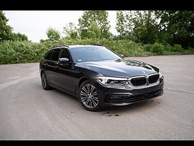 BMW 520i Touring A - Sport Line, Panorama,Scheckheft