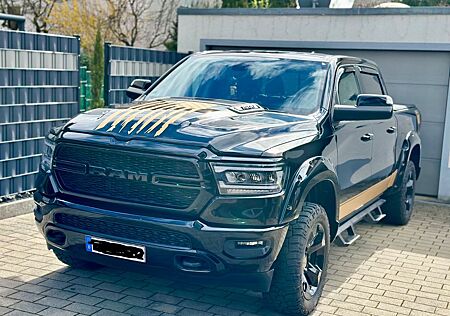 Dodge RAM 1500 Hemi 5.7 V8 4 x 4