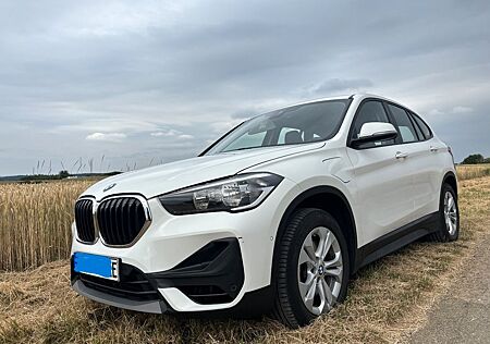 BMW X1 xDrive25e Adv. - Sitzheizung - 8 fach bereift