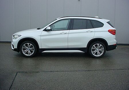 BMW X1 *Rückfahrkamera*Sportsitz*Harman Kardon*