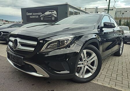 Mercedes-Benz GLA 250 4Matic Bi-Xen. Panorama Navi Kam. 1.Hand