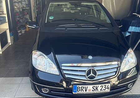 Mercedes-Benz A 180 Automatik Motor + Getriebe top! Kein Rost