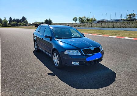 Skoda Octavia Combi 1.6 FSI Ambiente Ambiente