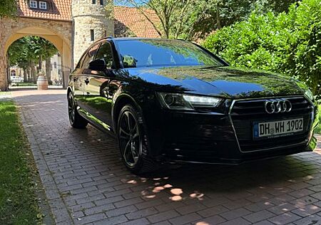 Audi A4 2.0 TDI | S tronic | Scheckheftgepflegt