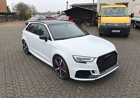 Audi RS3 Sportback 2.5 TFSI quattro