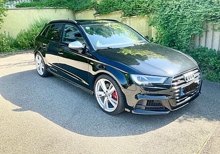 Audi S3 2.0 TFSI S tronic quattro Sportback -