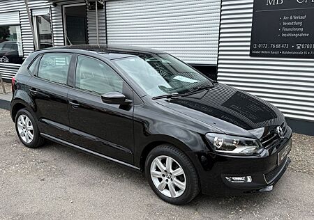 VW Polo Volkswagen V Highline