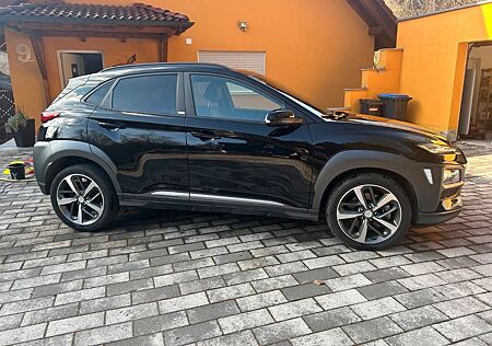Hyundai Kona 1.6 T-GDI 125kW N Line DCT 4WD N Line