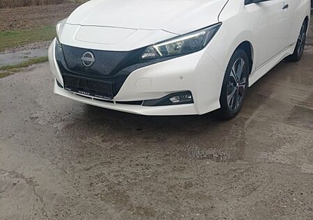 Nissan Leaf gebraucht kaufen Nissan Leaf 150 PS 39KWH Acenta Acenta