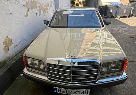Mercedes-Benz S 260