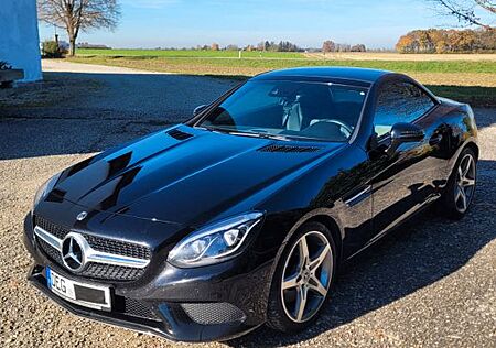 Mercedes-Benz SLC 300 Autom. -