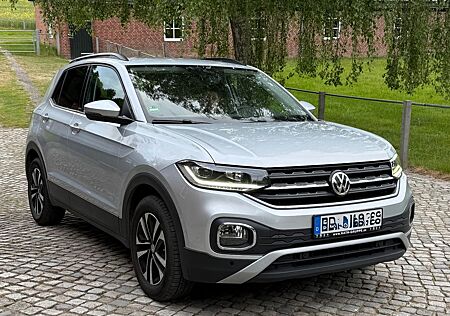 VW T-Cross Volkswagen 1.5 TSI DSG, Standheizung,Anhängerkupplu