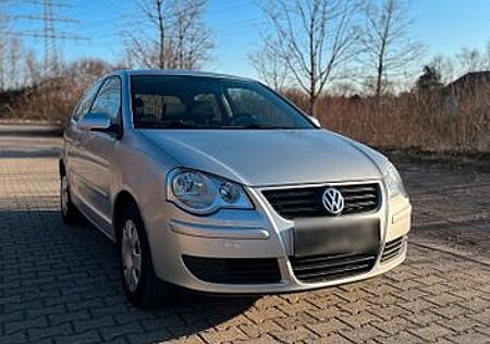 VW Polo Volkswagen 1.2 Basis Basis