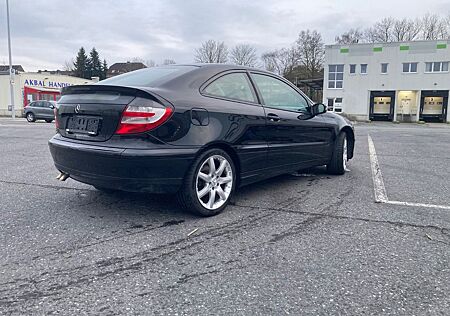 Mercedes-Benz C 200 CDI Xenon/Tempomat/Sitzheizung