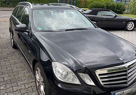 Mercedes-Benz E 250 CDI 4MATIC T BlueEFFICIENCY Avan. Autom.