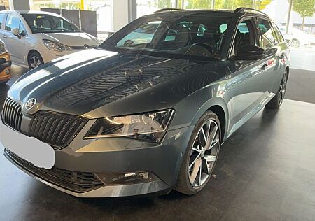 Skoda Superb Sportline 4x4 ACC PANO RFK KEYLESS