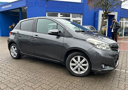 Toyota Yaris Edition *1.HD*90TKM*Navi*Kamera*TÜV NEU*