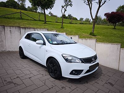 Kia Ceed 1.4 CVVT Ed 7 | Tempomat | Kamera | Bluetoo