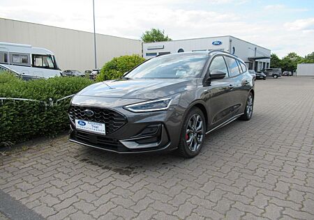 Ford Focus ST-Line X ACC TWA Matrix Panorama HeadUp