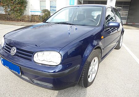 VW Golf Volkswagen 1.4 Basis