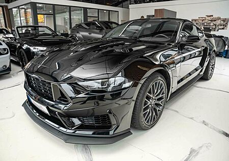 Ford Mustang 2,3 Fastback Dark Horse