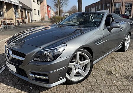 Mercedes-Benz SLK 300 *1.HAND*AMG PLUS*PANO*LEDER*AIRSCARF*F1*