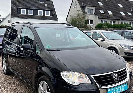 VW Touran Volkswagen United*TÜV NEU*1 HAND*KLIMA*SEHR SAUBER*