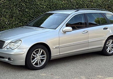 Mercedes-Benz C 200 KOMPRESSOR T CLASSIC Classic