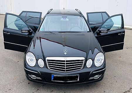 Mercedes-Benz E 200 KOMPRESSOR T AVANTGARDE Avantgarde