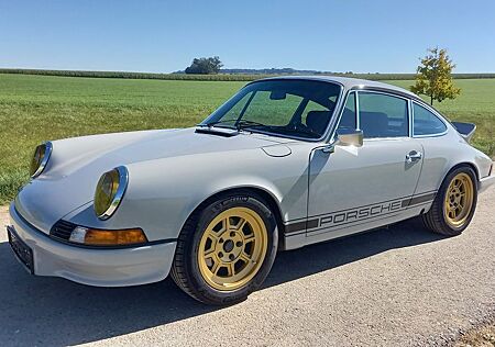 Porsche 911 Urmodell 911 Backdate