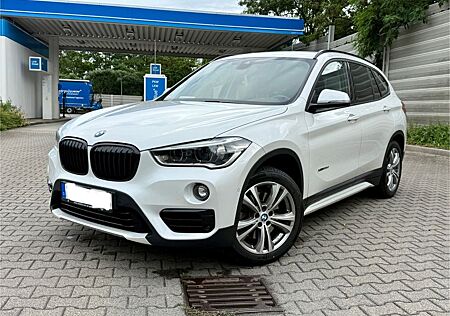 BMW X1 xDrive20d Sport Line HUD/DAB+/LED/Garantie
