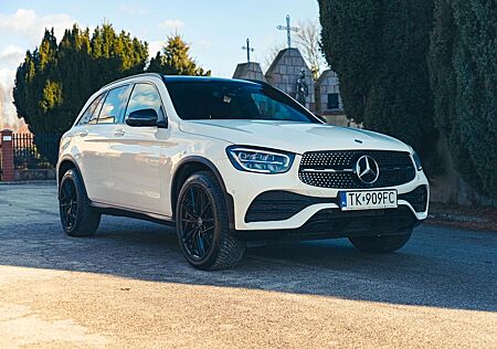 Mercedes-Benz GLC 300 4MATIC AMG Line, perfect condition