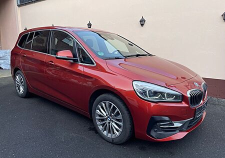 BMW 2er 218 d Gran Tourer Luxury Line Pano Led 1 Hand..