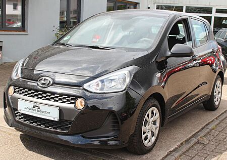 Hyundai i10 1.0 Classic *1.Hand*Service Neu*Tüv Neu*