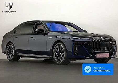 BMW M760 e TwoTone/Innovation/Panorama/Iconic/AHK